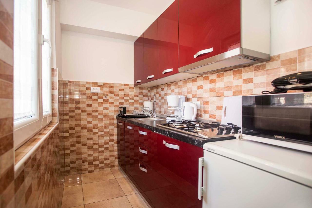 Apartman Barbara 로비니 외부 사진